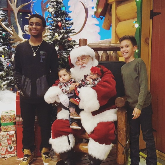 Meet Me π πππ ππππ’π - Picture 4 of 8